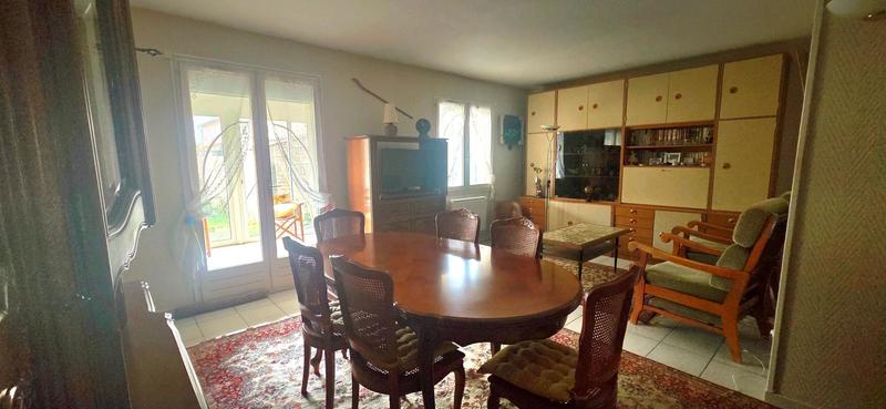 Maison - 98 m² - 5 pièces