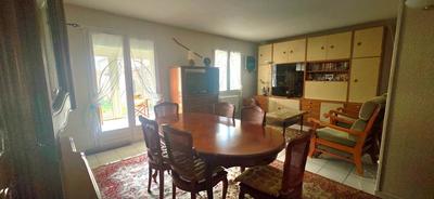 Maison - 98 m² - 5 pièces