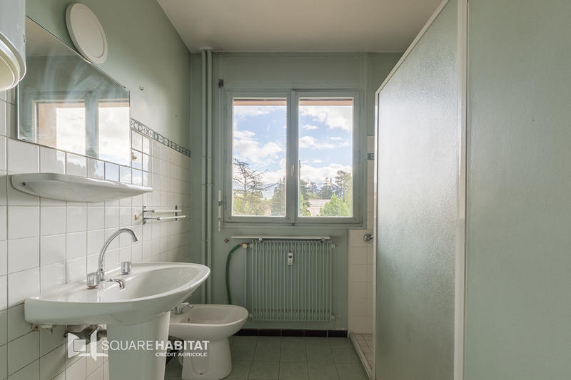 Appartement - 84 m² - 4 pièces