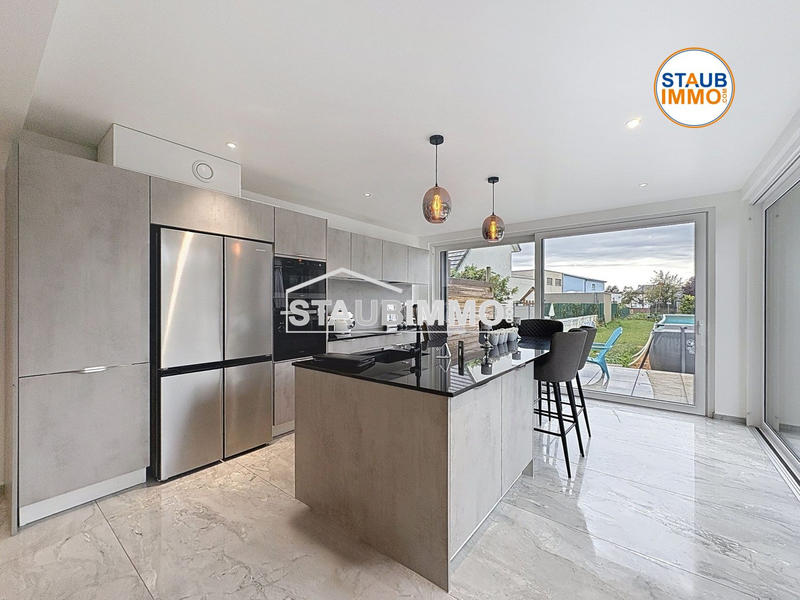 Maison - 127 m² - 5 pièces