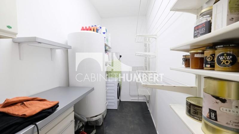 Appartement - 172 m² - 6 pièces