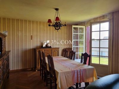 Maison - 113 m² - 6 pièces