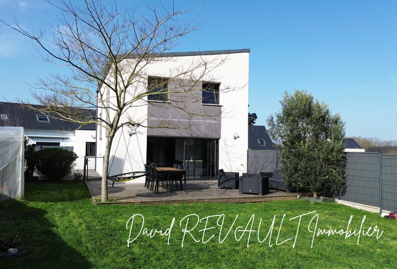 Maison - 110 m² - 5 pièces