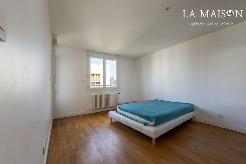 Appartement - 85 m² - 4 pièces