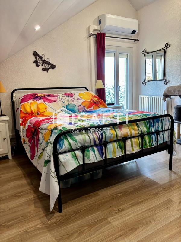 Propriété - 100 m² - 4 pièces