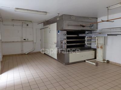 Maison - 175 m² - 12 pièces