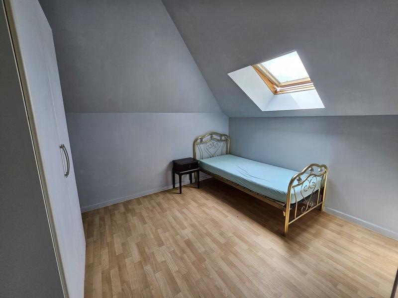 Maison - 175 m² - 10 pièces