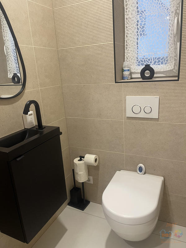 Maison - 180 m² - 5 pièces