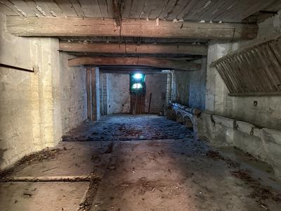 Maison - 250 m² - 10 pièces