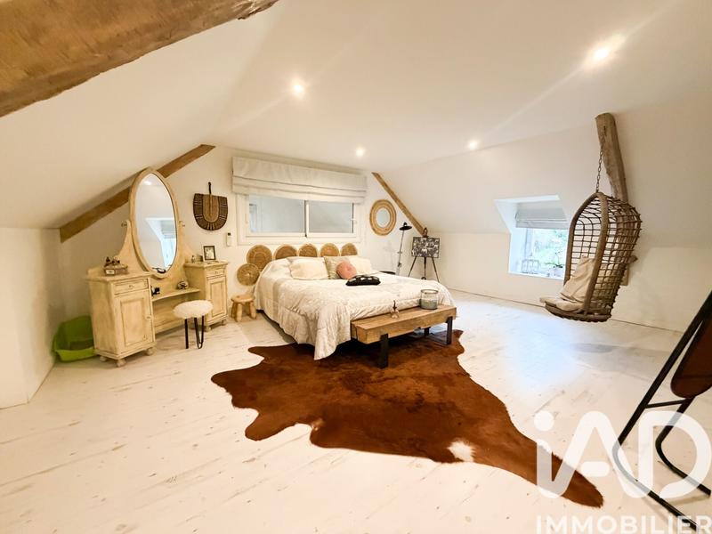 Maison - 333 m² - 7 pièces