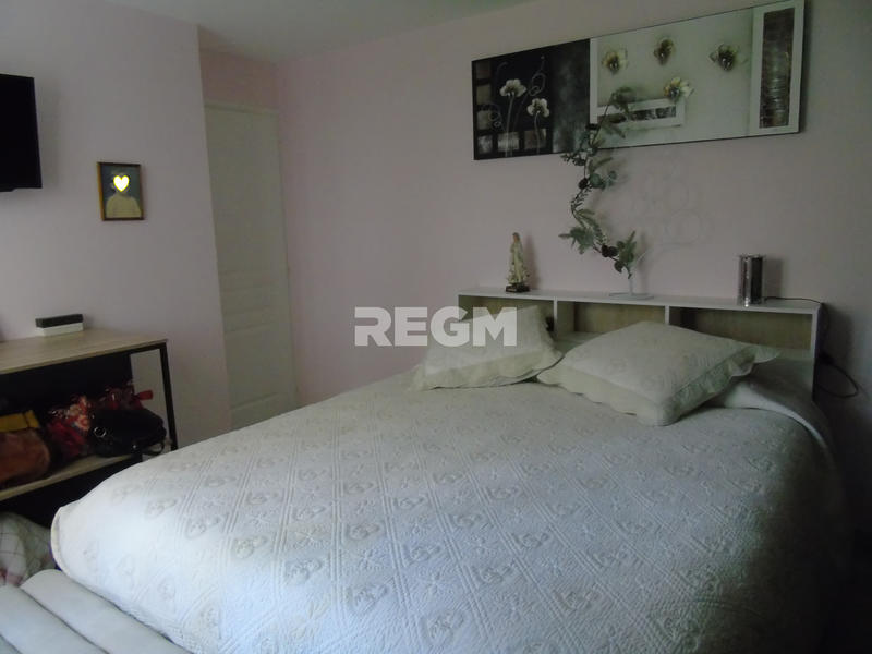 Appartement - 85 m² - 4 pièces