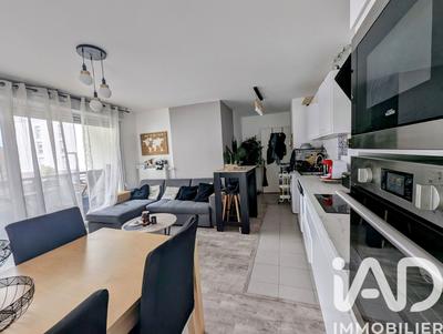 Appartement - 74 m² - 4 pièces