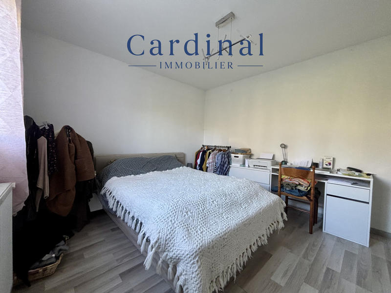 Maison - 180 m² - 7 pièces