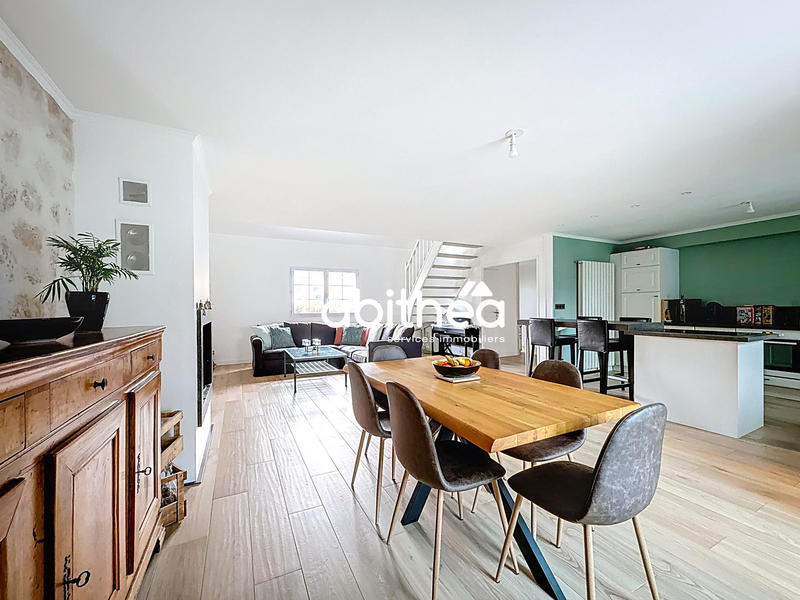 Maison - 155 m² - 6 pièces