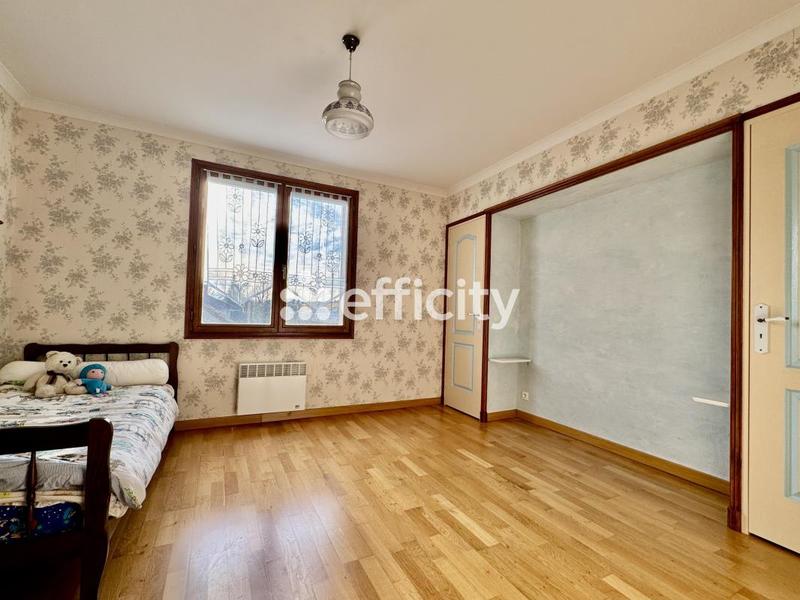 Pavillon - 183 m² - 8 pièces