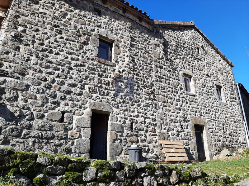 Maison - 182 m² - 7 pièces