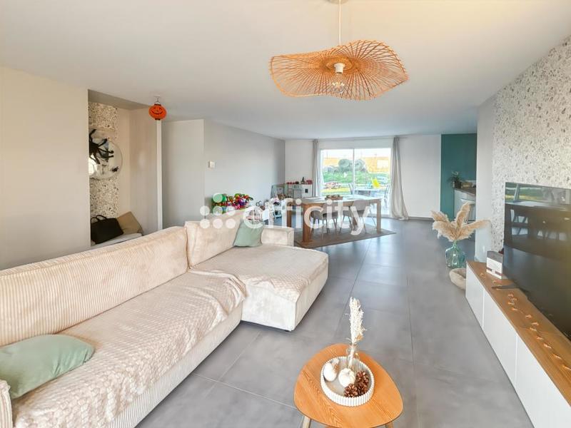 Pavillon - 93 m² - 4 pièces