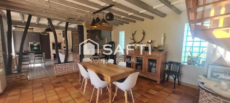 Maison - 165 m² - 8 pièces