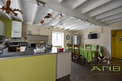 Maison - 143 m² - 5 pièces