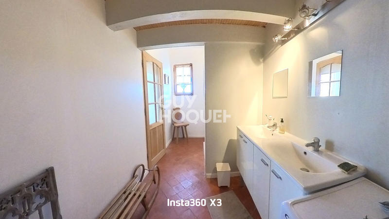 Maison - 158 m² - 7 pièces