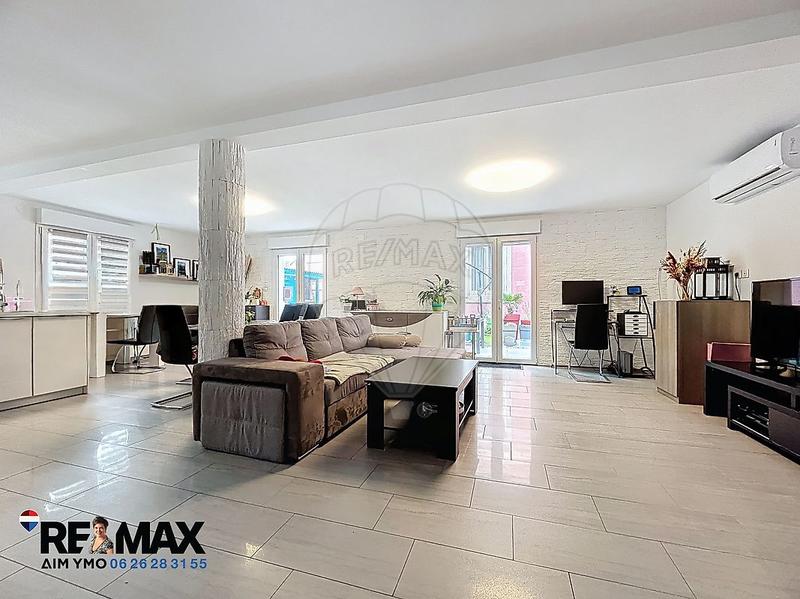 Maison de ville - 100 m² - 4 pièces