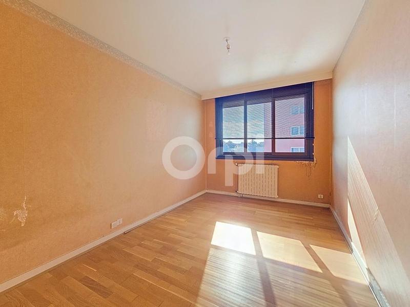 Appartement - 98 m² - 4 pièces