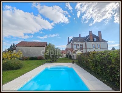 Maison bourgeoise - 266 m² - 10 pièces