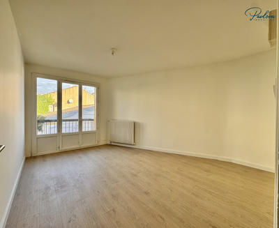 Appartement - 89 m² - 4 pièces