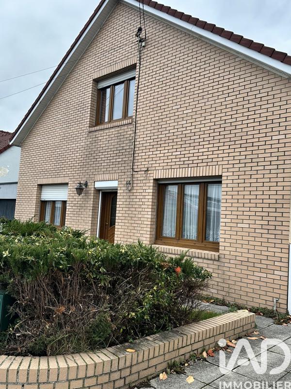 Maison - 101 m² - 5 pièces