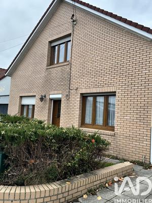 Maison - 101 m² - 5 pièces