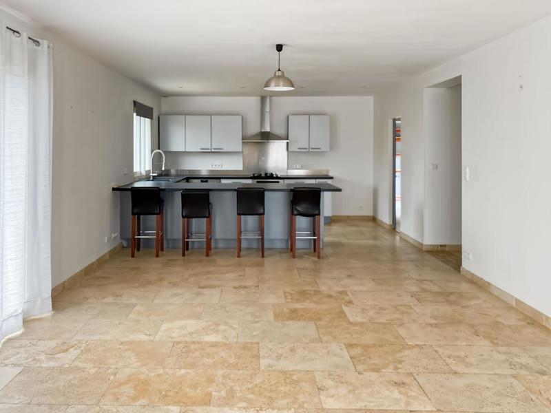 Villa - 186 m² - 8 pièces