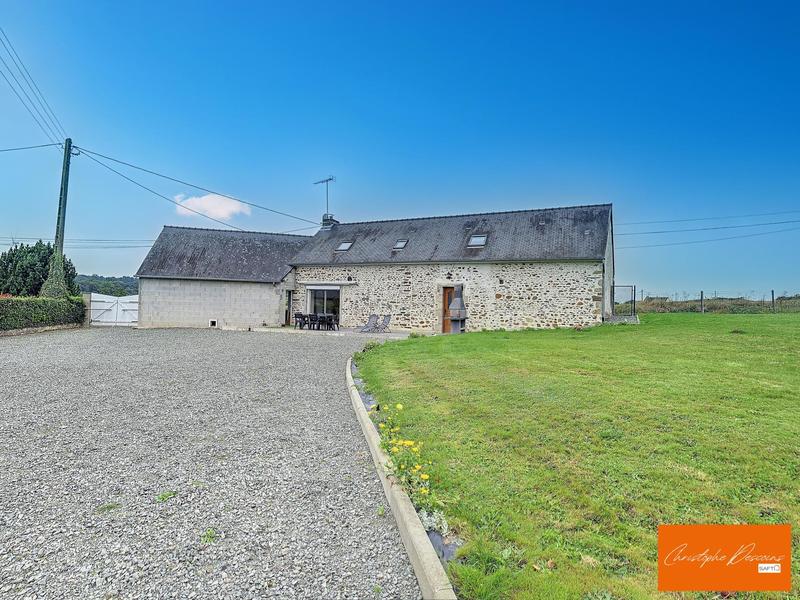 Maison - 115 m² - 8 pièces