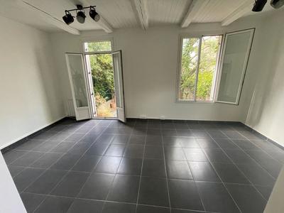 Maison - 60 m² - 3 pièces