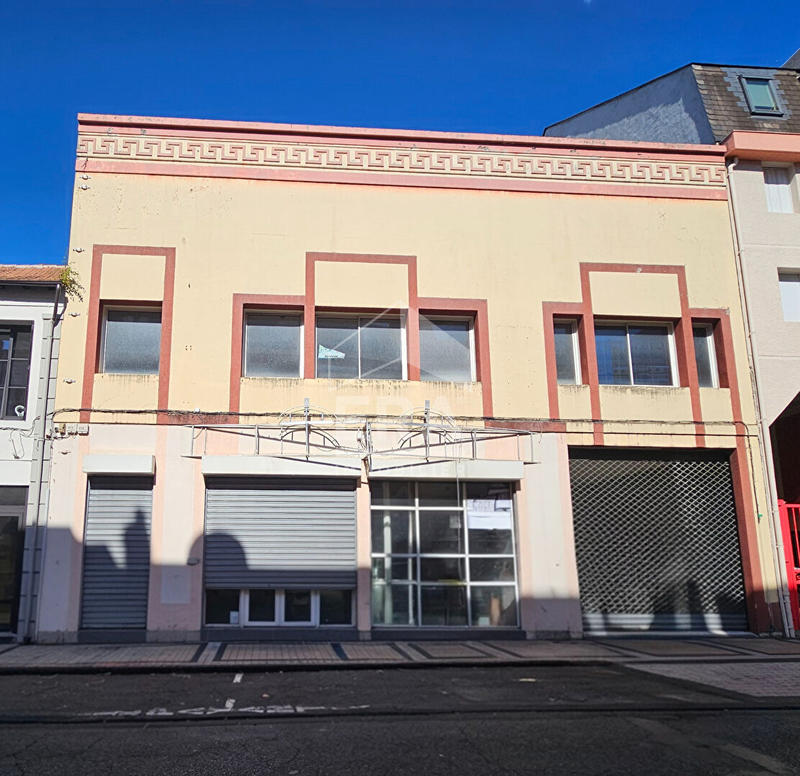 Immeuble - 635 m² - 10 pièces