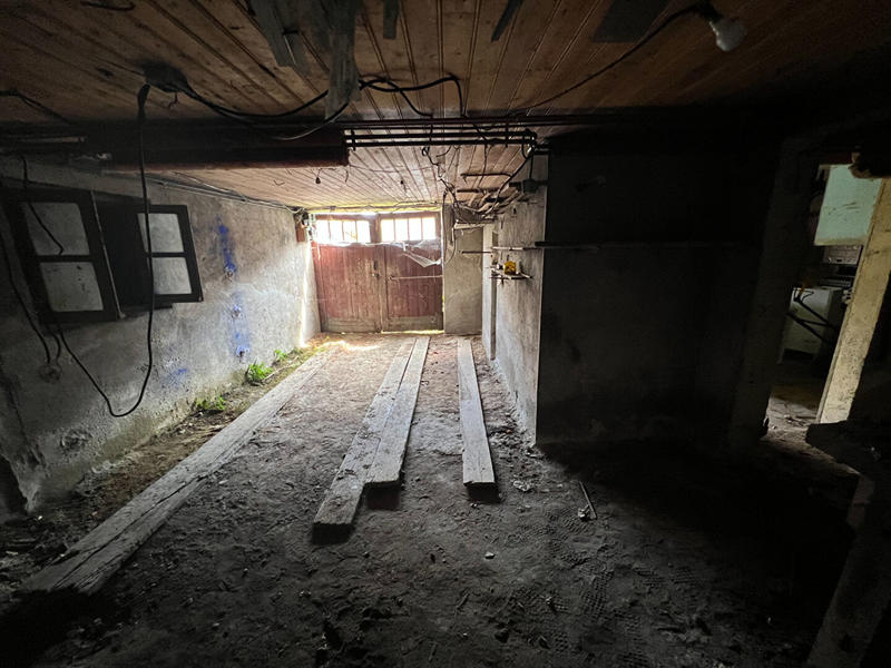 Maison - 92 m² - 5 pièces