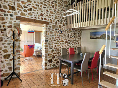 Maison - 120 m² - 4 pièces