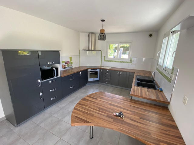 Maison - 160 m² - 4 pièces