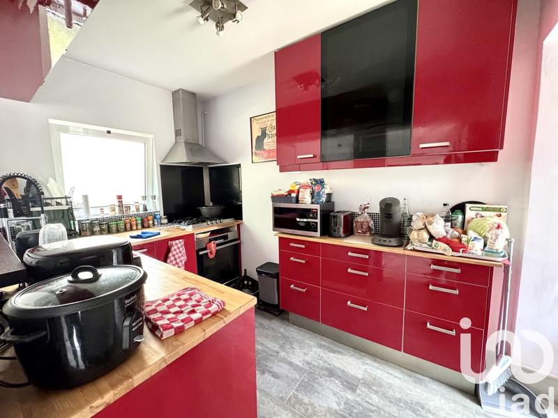 Maison - 104 m² - 4 pièces