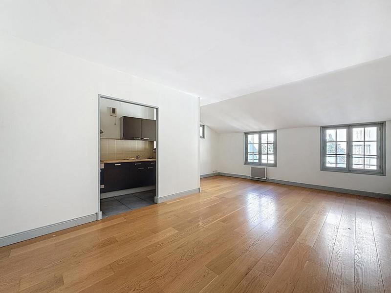 Appartement - 60 m² - 2 pièces