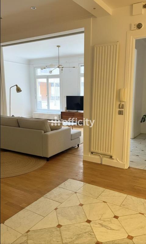 Appartement - 111 m² - 4 pièces