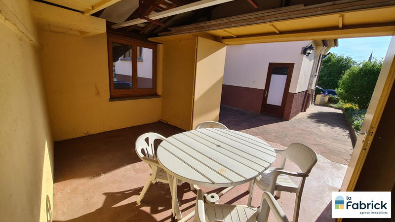 Maison - 159 m² - 6 pièces