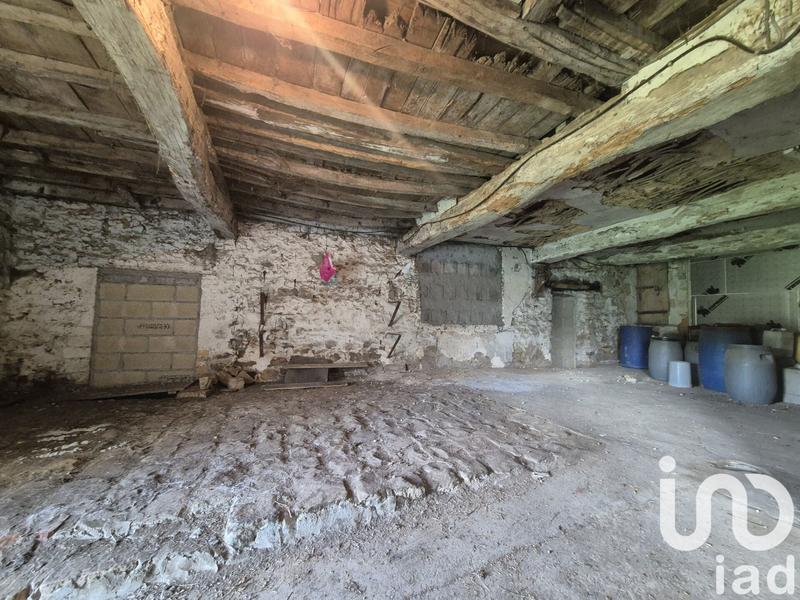 Maison - 378 m² - 8 pièces