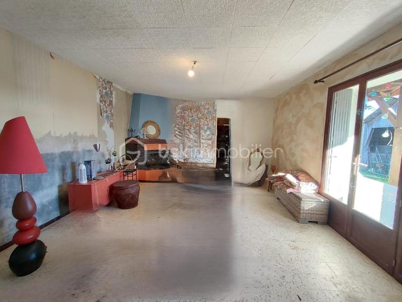 Corps de ferme - 155 m² - 6 pièces