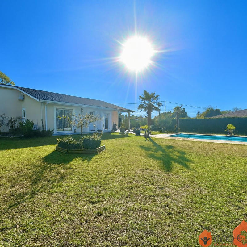 Maison - 150 m² - 5 pièces