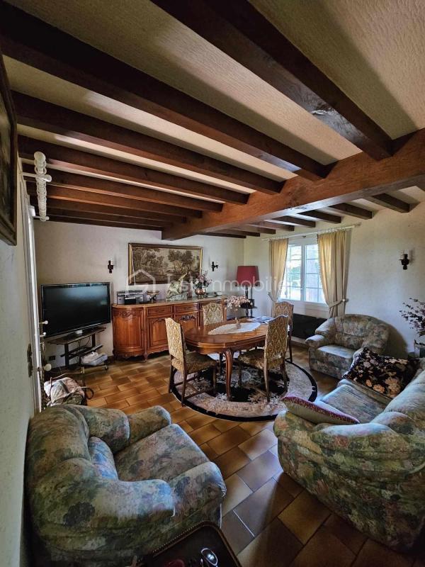 Propriété - 190 m² - 6 pièces