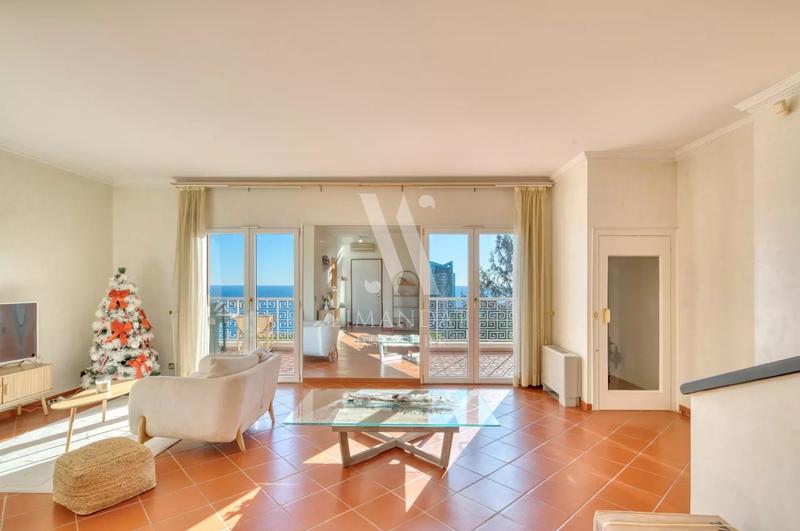 Villa - 165 m² - 6 pièces