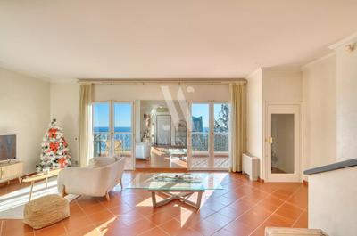 Villa - 165 m² - 6 pièces