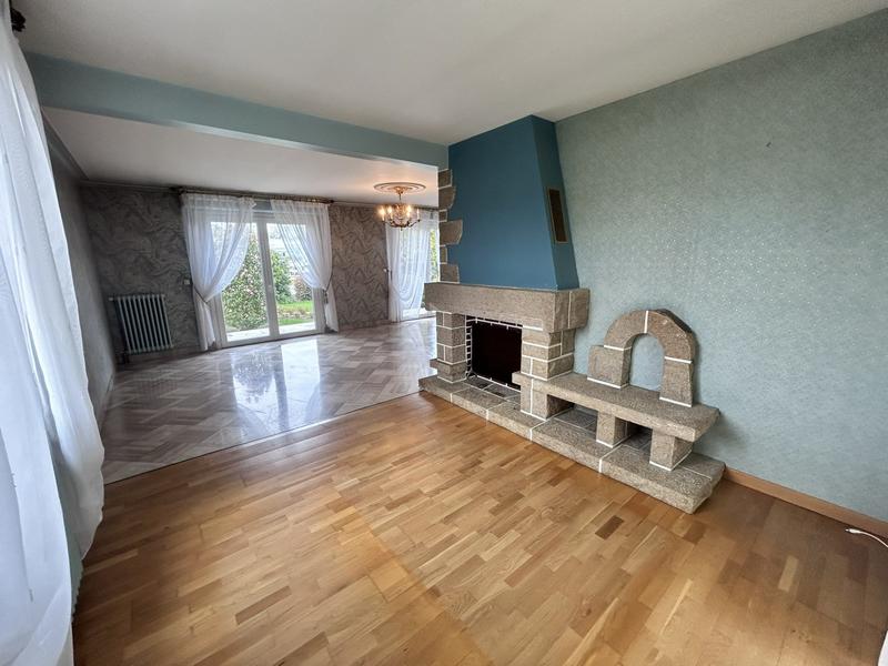 Maison traditionnelle - 145 m² - 6 pièces