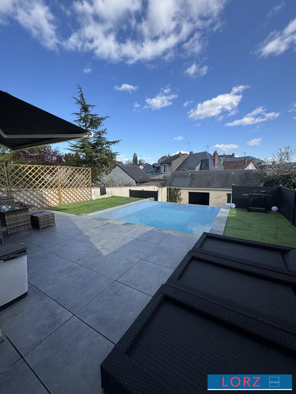 Maison ancienne - 168 m² - 6 pièces