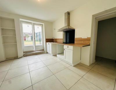 Maison de ville - 81 m² - 3 pièces